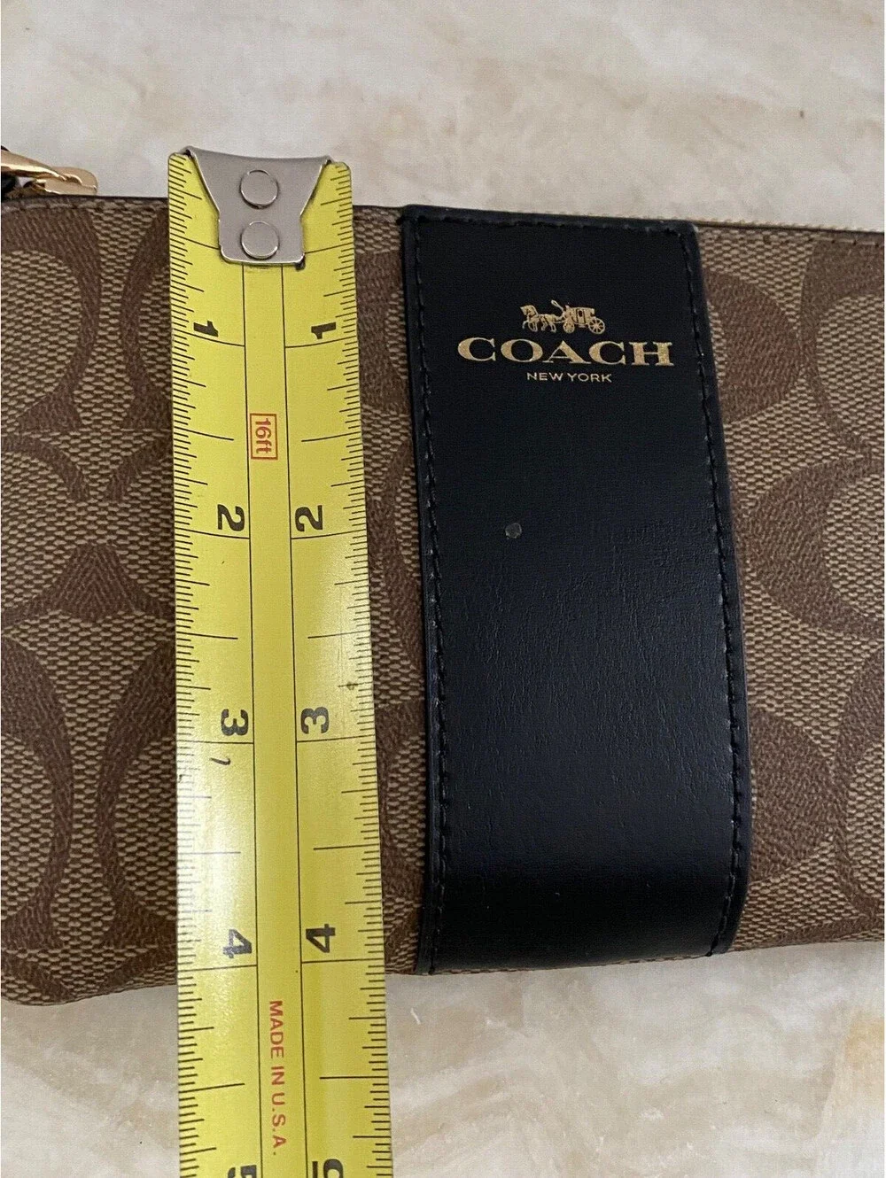 COACH WOMENS Signature PVC Leather Corner Zip Wristlet Khaki Black Leather Wrist